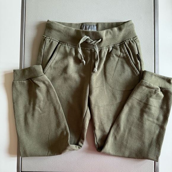 Tommy Bahama’s - Jogger Sweat Pants | Olive Green | Size 7 yrs - Picture 1 of 5